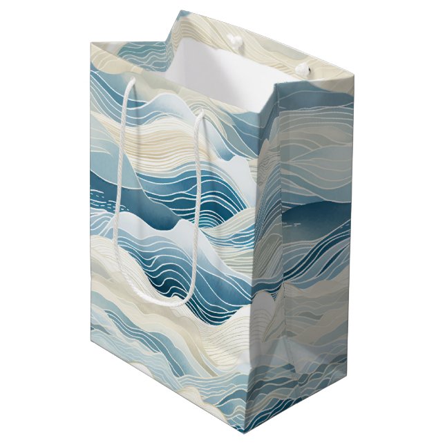 Sac Cadeau Moyen Crème Bleue Mer Sable Océan Vagues (Devant Angle)