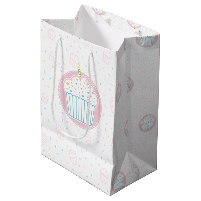 Sac Cadeau Moyen Cute Birthday Cupcake with Candle (Devant Angle)