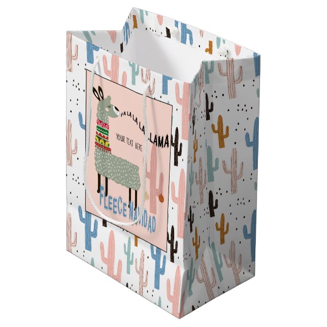 Sac Cadeau Moyen Cute Llama et Pastel Saguaro Cactus Motif (Devant Angle)