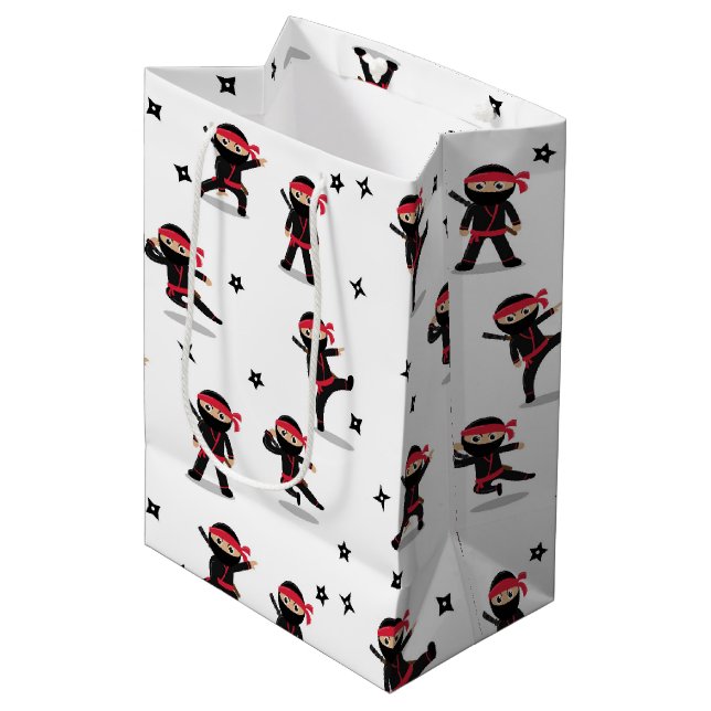 Sac Cadeau Moyen Cute Ninja Guerrier Enfants Noir & Rouge Motif (Devant Angle)