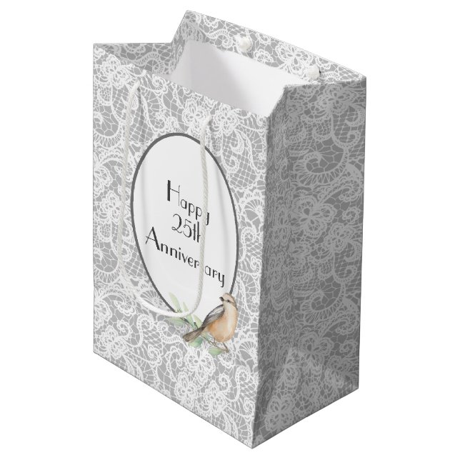 Sac Cadeau Moyen Dentelle du 25e anniversaire en argent (Devant Angle)