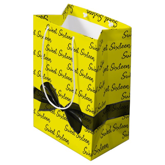 Sac Cadeau Moyen Doux 16 Anniversaire Bow Sur Jaune (Dos Angle)