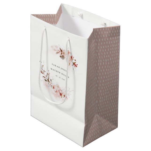 Sac Cadeau Moyen Dusky Fall Marsala Blush Floral Wreath Mariage (Devant Angle)