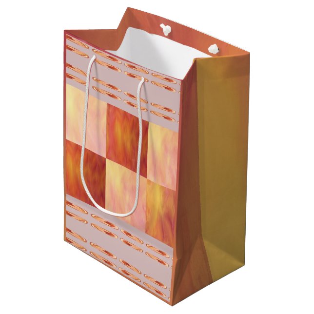 Sac Cadeau Moyen Earthtone Skies Gift Bag (Devant Angle)