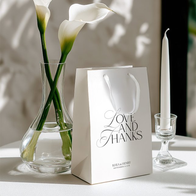 Sac Cadeau Moyen Elegant Modern Black & White Wedding Welcome  (Elegant Modern Black & White Wedding Welcome Medium Gift Bag)