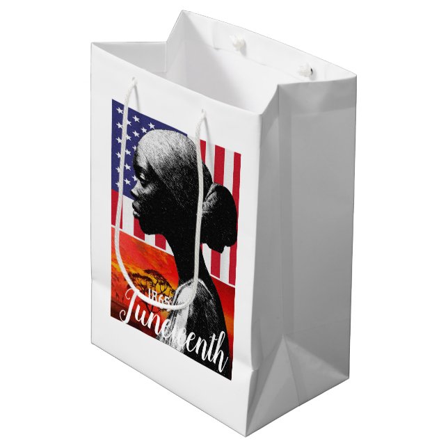 Sac Cadeau Moyen Ethnique (Devant Angle)