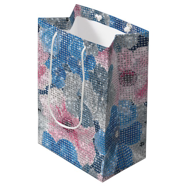 Sac Cadeau Moyen Fleurs Rose Bleu (Devant Angle)