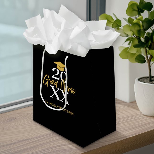 Sac Cadeau Moyen Grande année - Nom et Casquette - Graduation d'or  (Custom Graduation Gift Bag with a pace for the graduate's name)