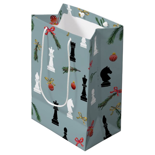 Sac Cadeau Moyen Jeu d'échecs de Noël Pièces Motif Bleu (Devant Angle)
