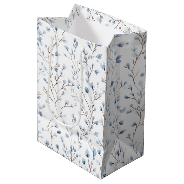 Sac Cadeau Moyen Jolie Robe Blanche Bleue Florale pour Baby Shower (Devant Angle)