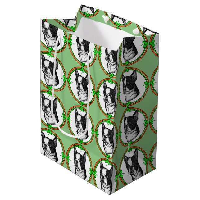 Sac Cadeau Moyen Jour de Boston Terrier Saint Patricks (Devant Angle)