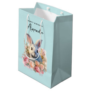 Sac Cadeau Moyen Lapin avec une guirlande de roses Joyeux Anniversa