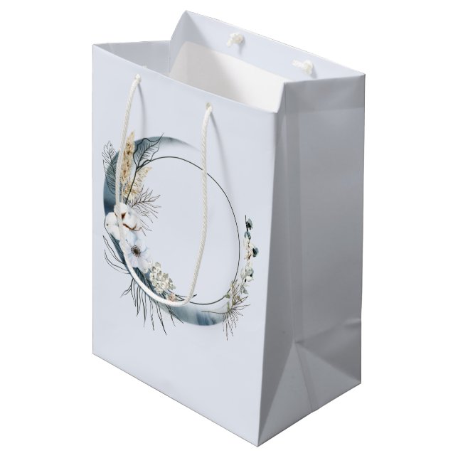 Sac Cadeau Moyen Lune de croissant bleu avec fleurs blanches (Devant Angle)