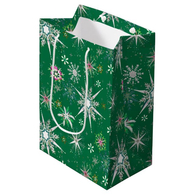 Sac Cadeau Moyen Mid-Century Snowflakes Galore On Green (Devant Angle)