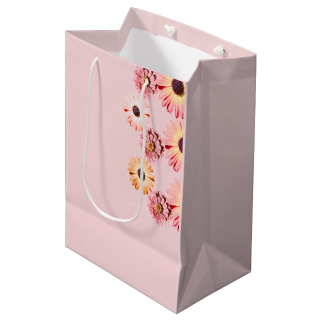 Sac Cadeau Moyen Montana Fleurs sauvages en rose (Devant Angle)