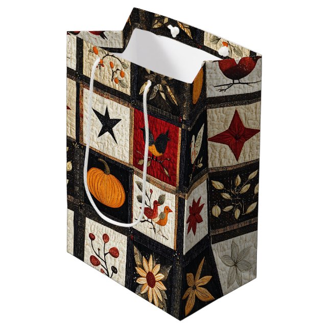 Sac Cadeau Moyen Motif de surface composée d'automne rustique | Mot (Devant Angle)