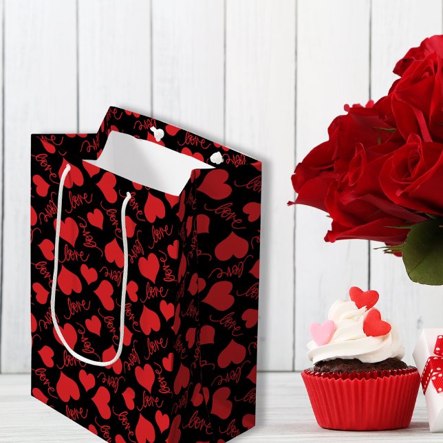 Sac Cadeau Moyen Motifs romantiques du coeur rouge et noir (Red & Black Heart Patterns Romantic Medium Gift Bag)