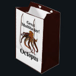 Sac Cadeau Moyen Octopus Tentacles Multitaskan Funny Birthday<br><div class="desc">Octopus Tentacles Multitasker Funny Birthday Medium Gift Bag design original par Nisha Prabhu. Faites de votre cadeau un cadeau mémorable avec notre "Octopus Tentacles Multitasker Funny Birthday Medium Gift Bag"! Ce sac cadeau ludique présente un design enchanteur d'une pieuvre multitâche, jonglant avec expertise des gâteries d'anniversaire et des surprises, qui...</div>