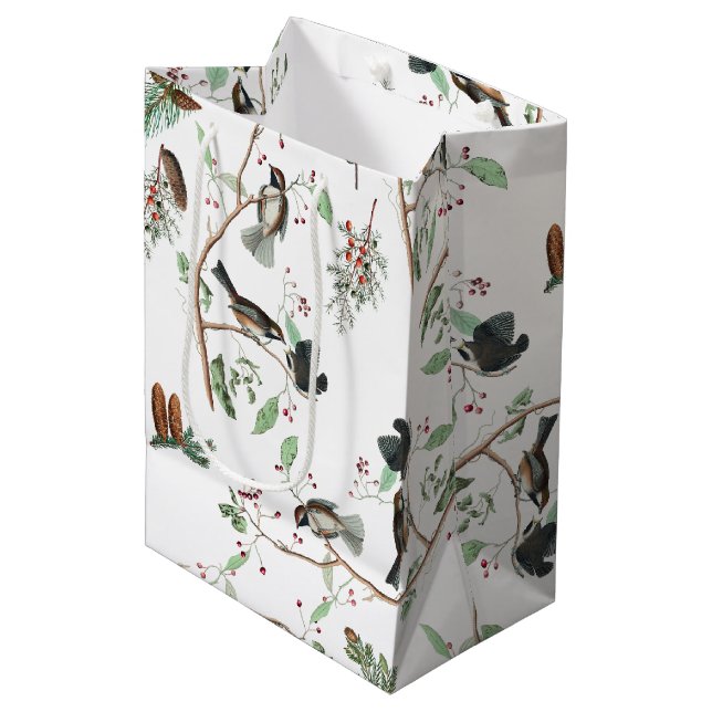 Sac Cadeau Moyen Oiseaux de poulet Baies et Pinecones Aquarelle (Devant Angle)
