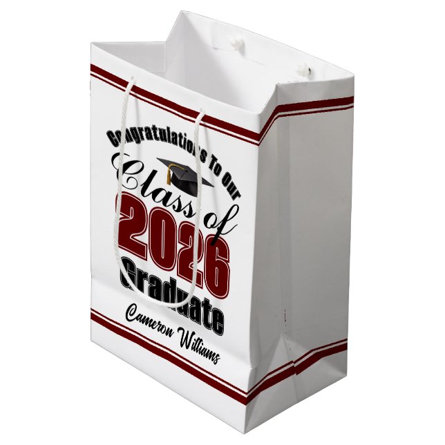 Sac Cadeau Moyen Personalized Maroon Class of 2026 Graduation (Devant Angle)