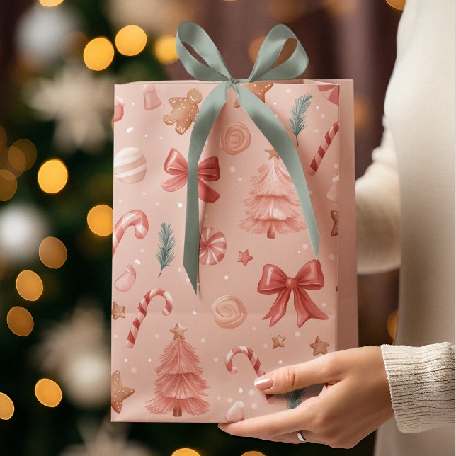 Sac Cadeau Moyen Pink Festive Christmas Whimsical Pattern Gift Bag  (Créateur téléchargé)
