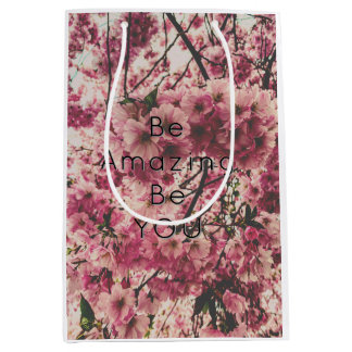 Sac Cadeau Moyen Presentpåse att ge bort till en värdefull person