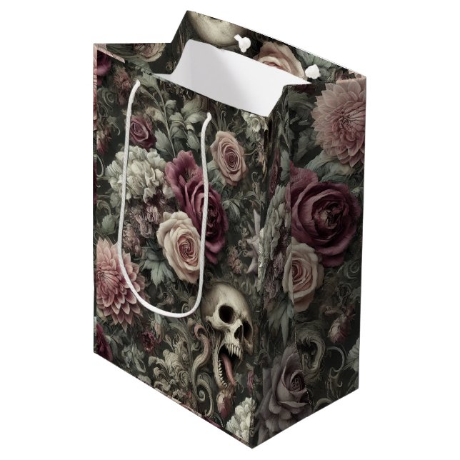 Sac Cadeau Moyen Reaping in the Rose - Gothic Floral Skull (Devant Angle)