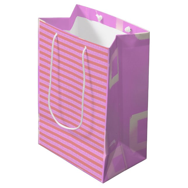 Sac Cadeau Moyen rose (Devant Angle)