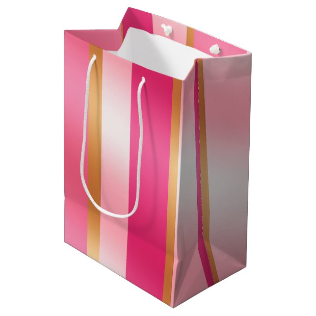 Sac Cadeau Moyen Rose Élégant et Tons Métallisés (Devant Angle)