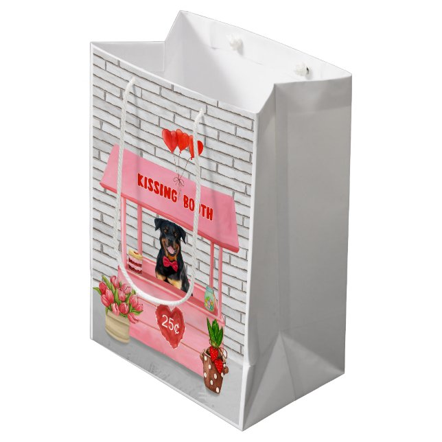 Sac Cadeau Moyen Rottweiler Chien Valentine's Day Kissing Booth (Devant Angle)