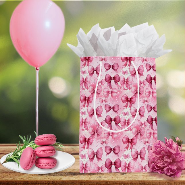 Sac Cadeau Moyen Rubans à nœuds coquettes roses élégants et fantais (Elegant and Whimsical Pink Coquette Bows | Ribbons Medium Gift Bag)
