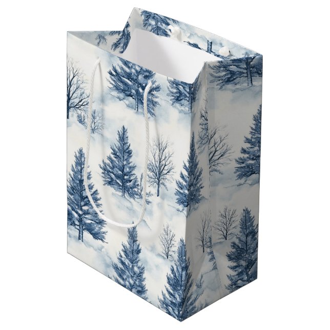 Sac Cadeau Moyen Sapins de Noël Bleus Blancs (Devant Angle)