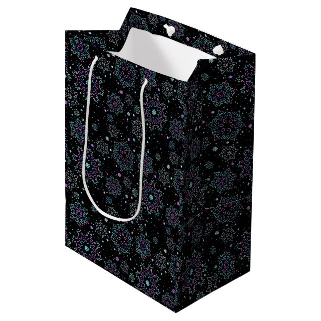 Sac Cadeau Moyen Snowflakes (Devant Angle)