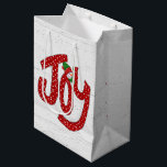 Sac Cadeau Moyen Snowman On Christmas Joy<br><div class="desc">Joli bonhomme de neige et polka rouge et blanc point JOY dans un style de police amusant sur le bois blanc chaulé avec des flocons de neige.</div>