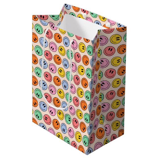 Sac Cadeau Moyen Sourire (Devant Angle)