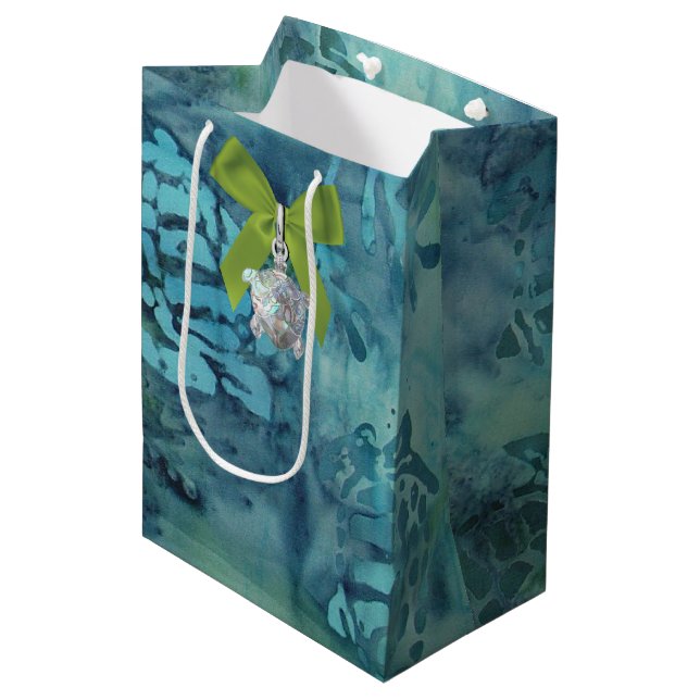 Sac Cadeau Moyen Tortues marines Batik (Devant Angle)