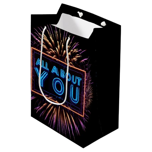 Sac Cadeau Moyen Tout Sur Vous Neon Signer Avec Fireworks (Devant Angle)
