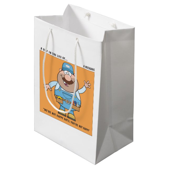 Sac Cadeau Moyen Travailler comme un Humour mécanique (Devant Angle)