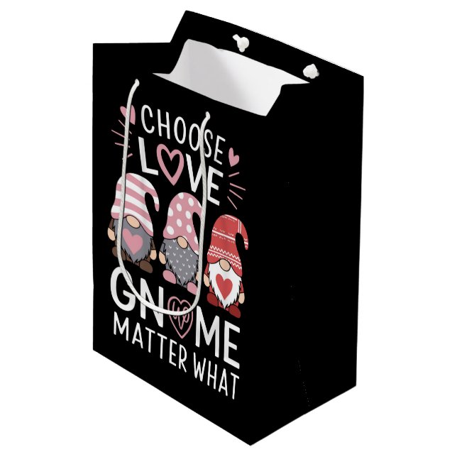 Sac Cadeau Moyen Valentines Jour Choisir Amour Gnome Matière Quoi (Devant Angle)