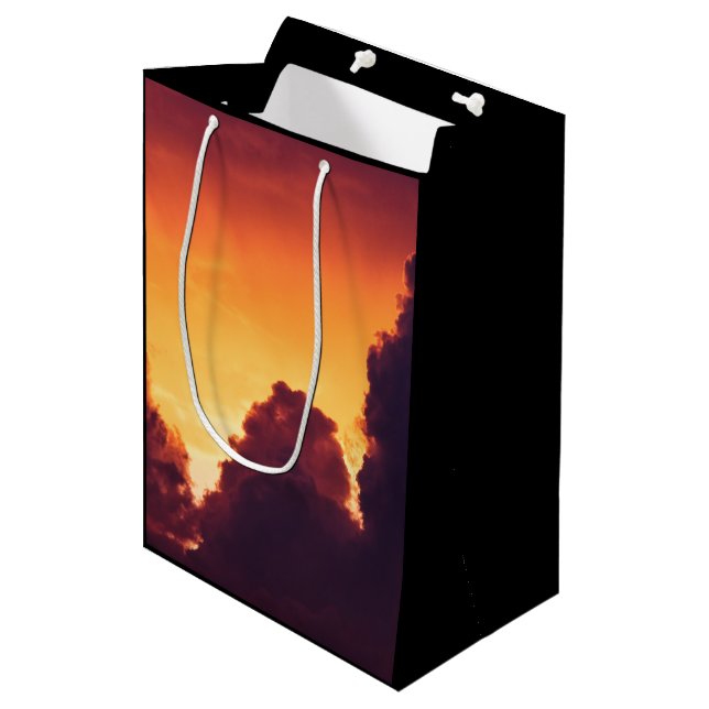 Sac Cadeau Moyen w par temps (Devant Angle)
