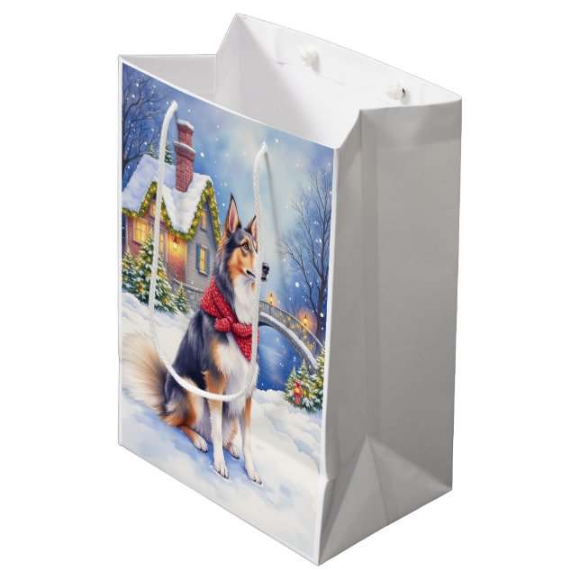 Sac Cadeau Moyen Watercolor Belgian Sheepdog Winter Christmas (Devant Angle)