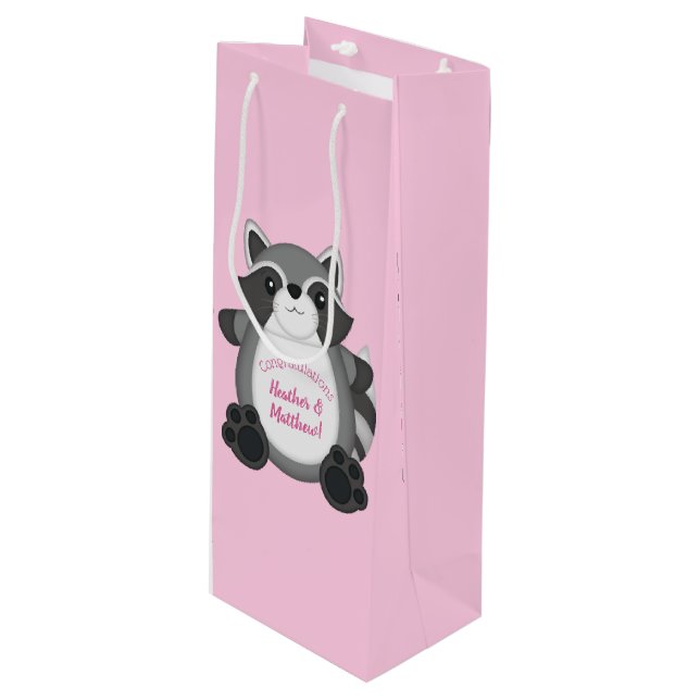 Sac Cadeau Pour Bouteille Raccoon Baby shower rose (Devant Angle)