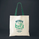 Sac de bienvenue Mariage du Nevada, Amour de l'Éta<br><div class="desc">Bienvenue à vos invités au Nevada avec ce sac fourre-tout de mariage personnalisé. Que vous fêtiez à Las Vegas, Reno, Lake Tahoe ou Carson City, ce sac est un moyen simple de remercier vos amis et votre famille pour avoir partagé votre week-end spécial. Personnalisez-le avec vos noms et votre date...</div>