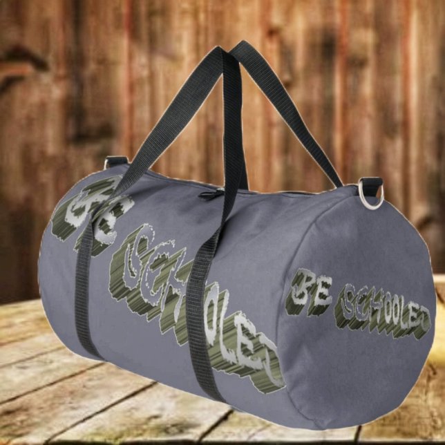 Sac De Sport B Grey-Wht scolarisé (This duffle bag has a sporty look in its urban design!)