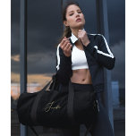 Sac De Sport Black Gold Elegant Monogrammed Gym Sports Voyage<br><div class="desc">Créez votre propre script / typographie en faux or personnalisé, élégant et personnalisé monogramme monogrammé, léger, durable Polester Poplin, hommes femmes jet solide noir voyage sport sac à dos portatif, avec poignées de transport robustes 22", amovible et réglable (27" à 48") bandoulière avec coussin d'épaule et crochets pivotants en métal,...</div>