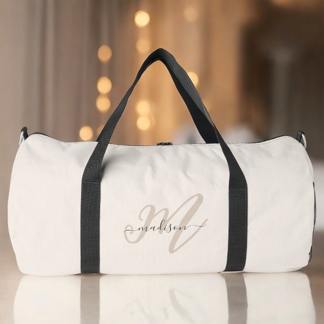 Sac De Sport Boho stylish Script Beige Monogramme et nom (Personalize with your name and monogram initial.)