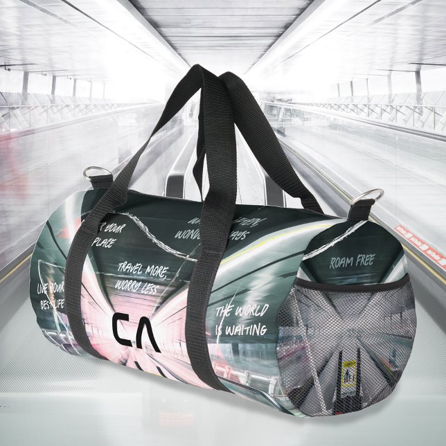 Sac De Sport Citations de voyage Aéroport Monogramme Votre phot (Travel Quotes Airport Monogram Your Photo Duffle Bag ©Susanne Sachers - Sunny Wanderlust 🌞✈️)