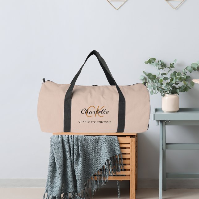 Sac De Sport Initiales en monogramme beige nom moderne (Créateur téléchargé)