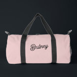 Sac De Sport Monogramme et nom rose pâle moderne<br><div class="desc">Le Monogramme et le sac Accessoire de marque Blush est une solution de rangement élégante et pratique, avec une délicate couleur rose pâle et un monogramme personnalisé et un nom en écriture élégante. Idéal pour l'organisation de cosmétiques, papeterie ou petits articles de première nécessité, cette pochette allie élégance et utilité,...</div>