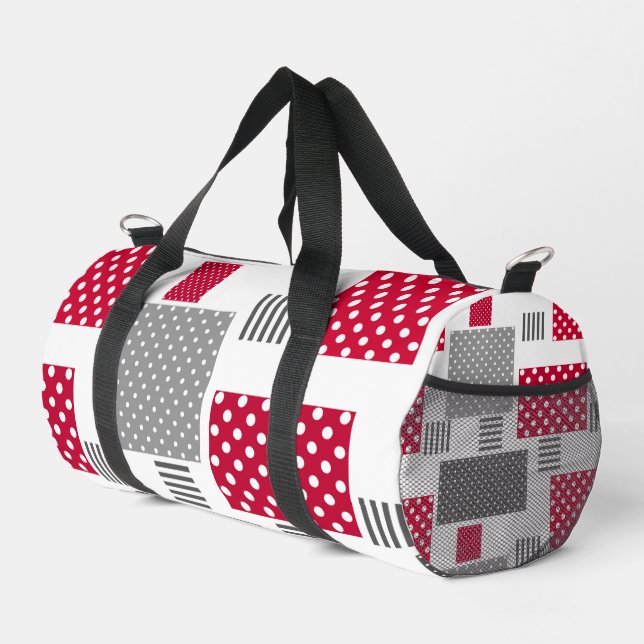 Sac De Sport Pneuka rouge gris patchwork sur arrière - plan bla (Coin droit)